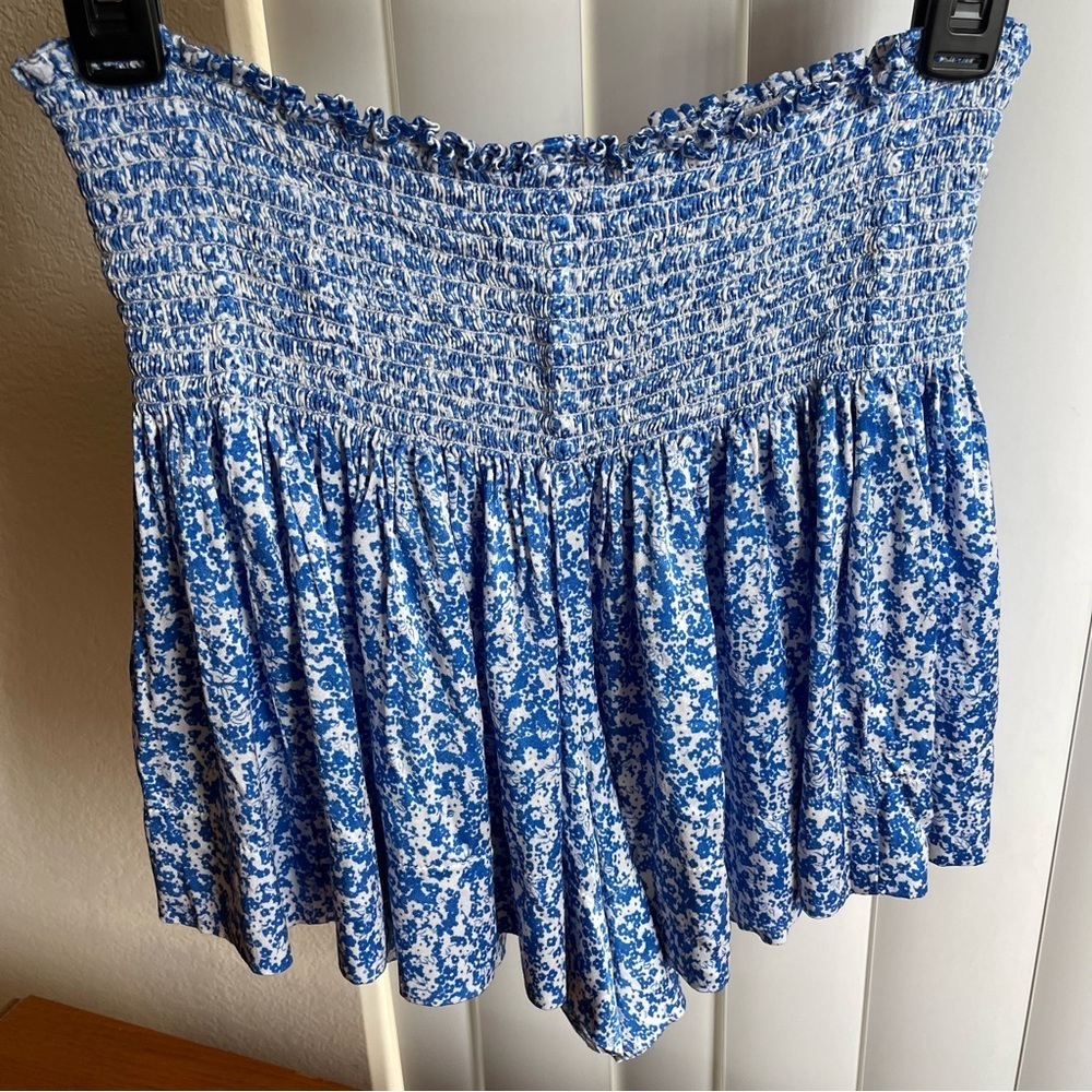 Koch Erica Skirt Shorts Blue and White Floral Size Small - Picture 4 of 13